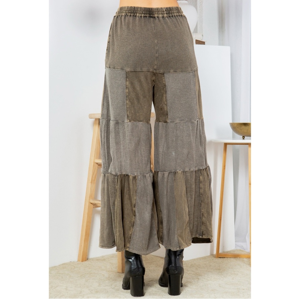Gorgeous Cotton & Waffle Knit Patched Brown Wide Pants with Drawstring W… - Picture 3 of 10